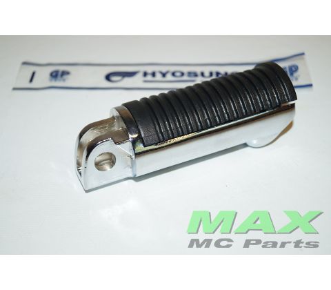 FOOTREST ASS'Y. FRONT RH GV650 ST700